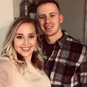 Meet your Posher, Devin